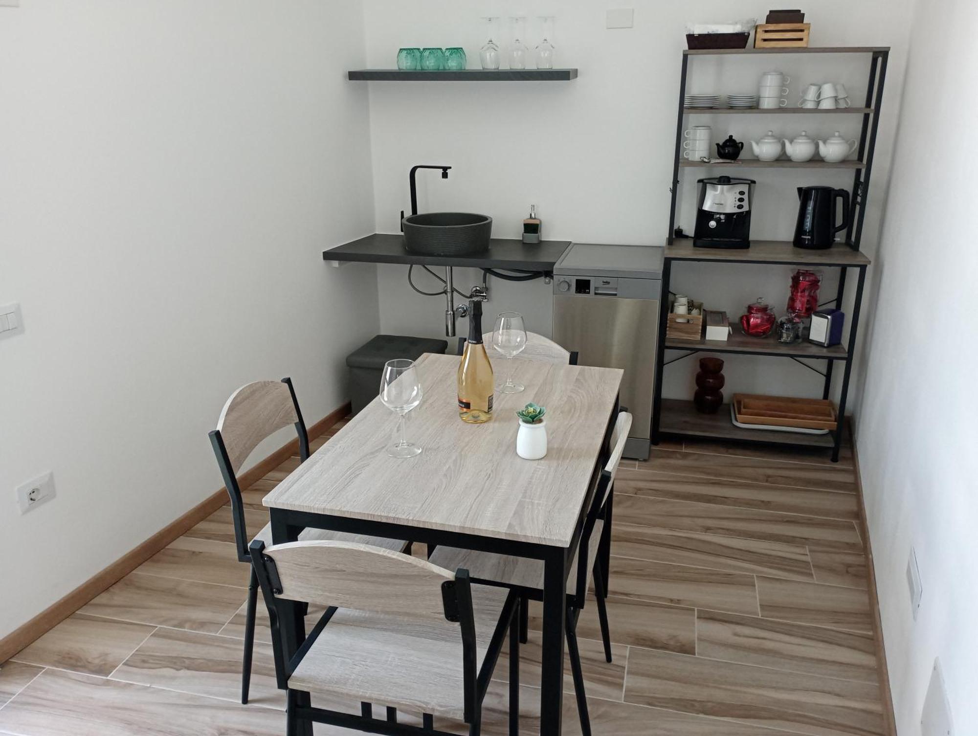 Niu Rooms Oristano Eksteriør bilde